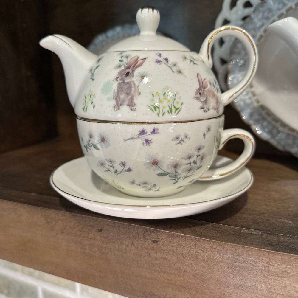 Four Piece Easter Bunny Spring Teapot